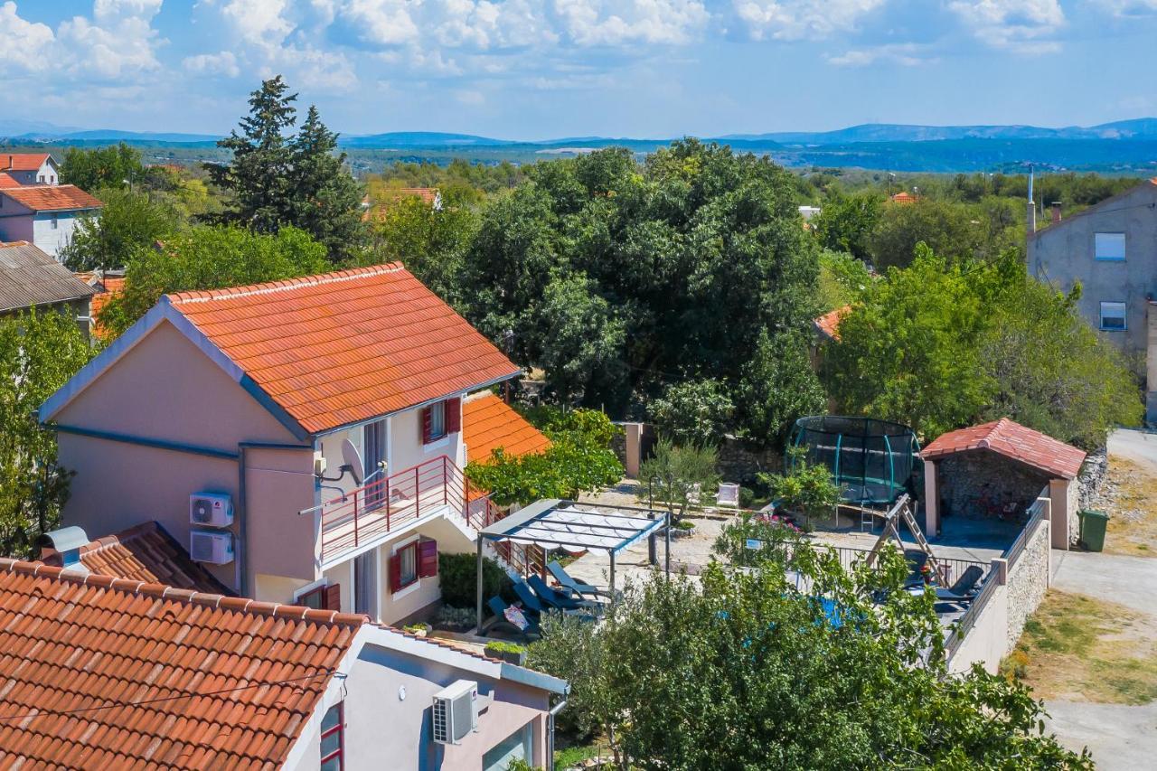 Holiday Home Rosko Скрадин Екстер'єр фото